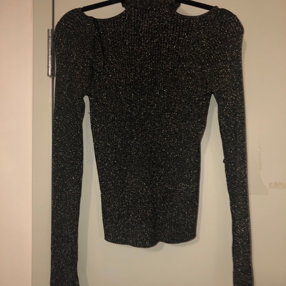 2 for $15 Deal ⭐️ Sparkly Sweater - Picture 2 of 4